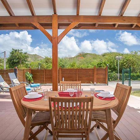 Bungalow Pom 1, Piscine, A 5 Min Des Plages Le Vauclin Exterior photo