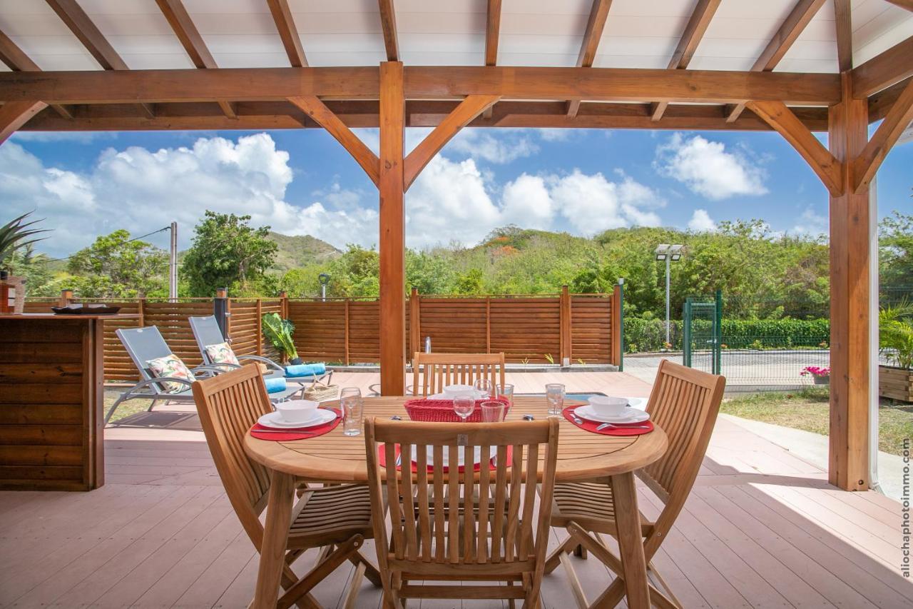 Bungalow Pom 1, Piscine, A 5 Min Des Plages Le Vauclin Exterior photo